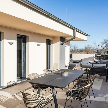 Balatonic Panorama Apartment