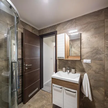 Balatonic Panorama Apartment *